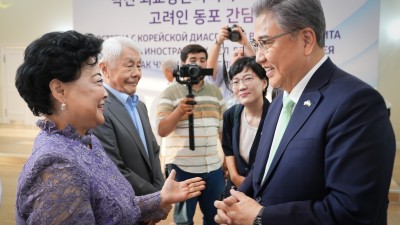 박진 외교장관, 우즈베키스탄 고려인 동포 요양원, 기념관 방문 및 만찬 간담회 개최